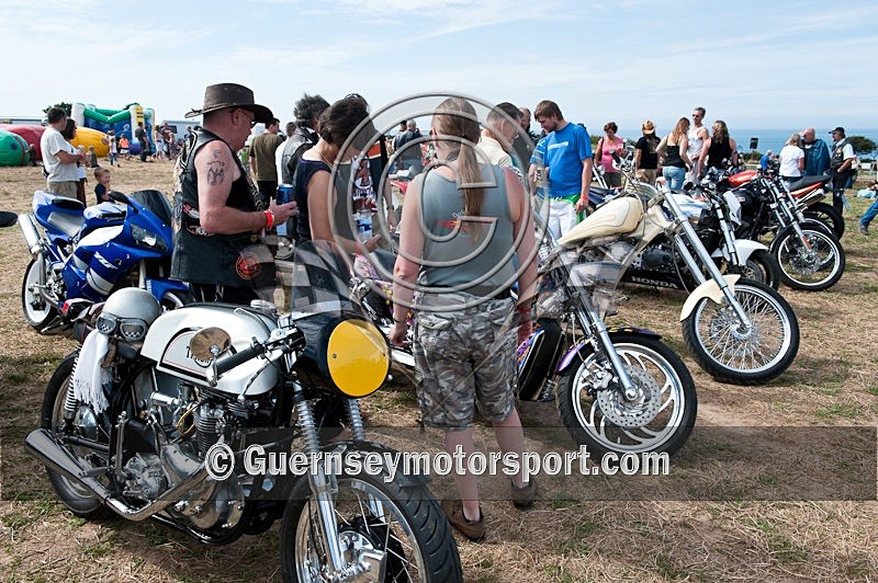 Hogwash_09-69 - HOGWASH 2009 - SCENE