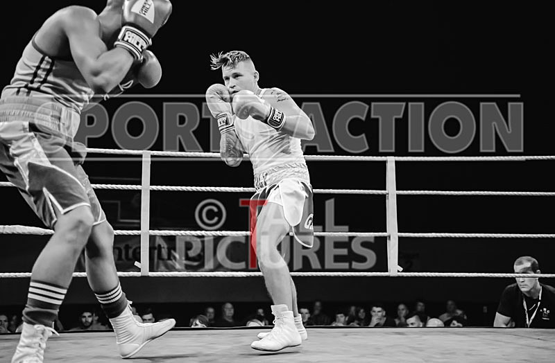 BOUT-6 James Woolnough v Jordan Blake-36 - BOUT-6 James Woolnough v Jordan Blake