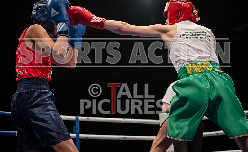 Bout 5_Ross Vinning v Aiden Dabare-7 - Bout 5_Ross Vinning v Aiden Dabare