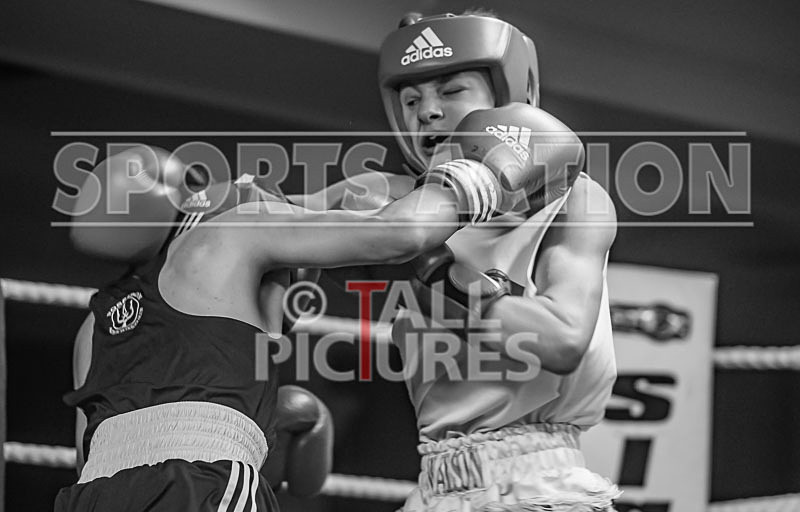 Bout - 2_Charlie Watson v Ashlin Totten-19 - Bout - 2_Charlie Watson v Ashlin Totten