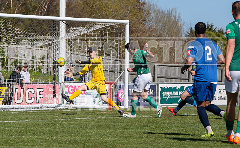 GFC v Chalfont St Peter-49 - GFC v CHALFONT ST PETER
