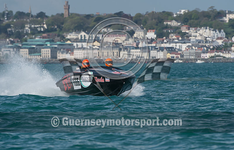 Powerboat Racing 2014_Race-1-123 - RACE-1 NORTH BEACH OUTER