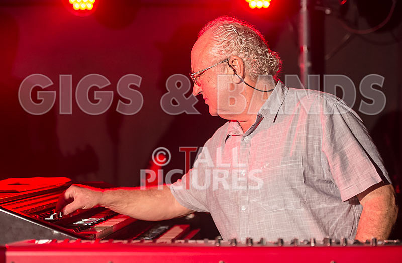 Alfie Bartons 25th Anniversary Gig-14 - ALFIE BARTON'S 25th ANNIVERSARY SPECIAL