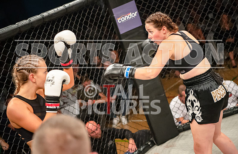 BOUT-6- Georgina Noel v Georgia Blumsom-28 - BOUT-6: Georgina Noel v Georgia Blumsom