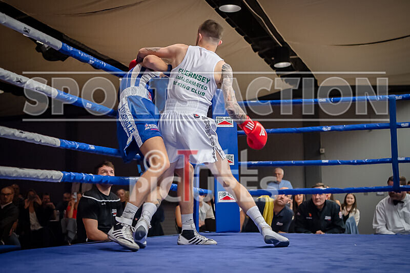 BOUT 5_Scott Little v Ethan Crozier-25 - BOUT 5_Scott Little v Ethan Crozier