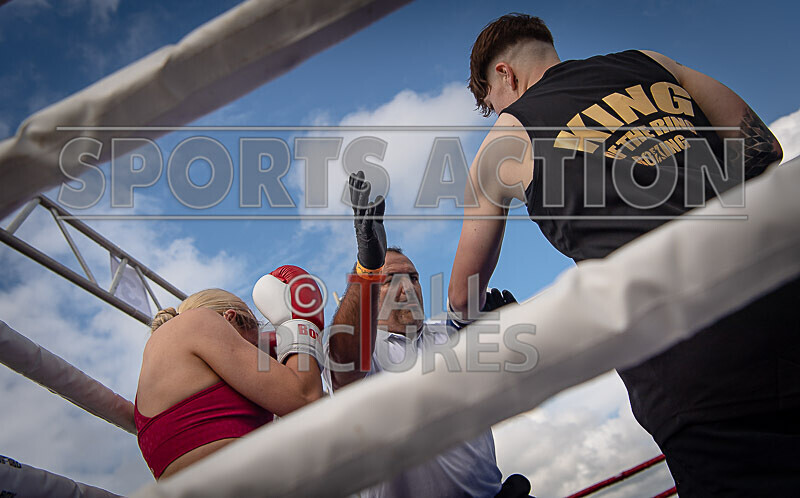 BOUT 5- Leonie Chardonnay Pike v Ellie Rocky Robinson-39 - BOUT 5- Leonie 'Chardonnay' Pike v Ellie 'Rocky' Robinson