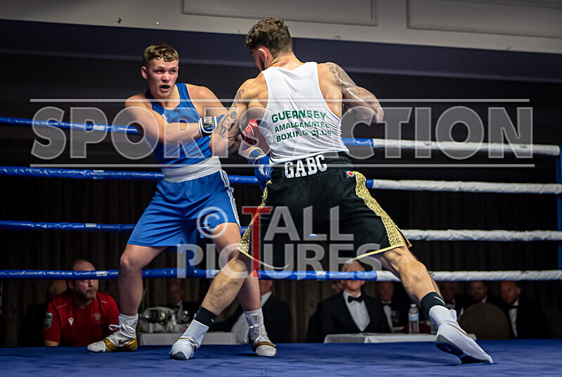 BOUT 10_Billy Le Poullain v Josh Bridges-53 - BOUT 10_Billy Le Poullain v Josh Bridges