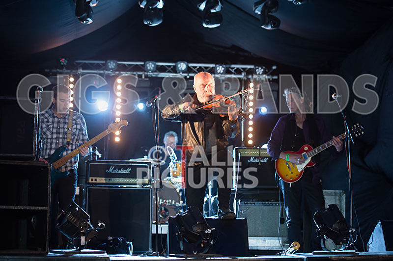 Attila the Stock Broker-24 - ATTILA THE STOKEBROKER'S BARNSTORMERS