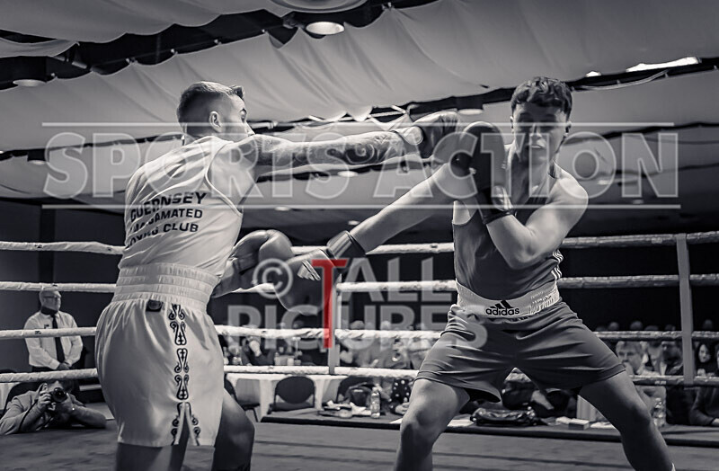 BOUT 7 - Scott Little v Ethan Jones-8 - BOUT 7 - Scott Little v Ethan Jones