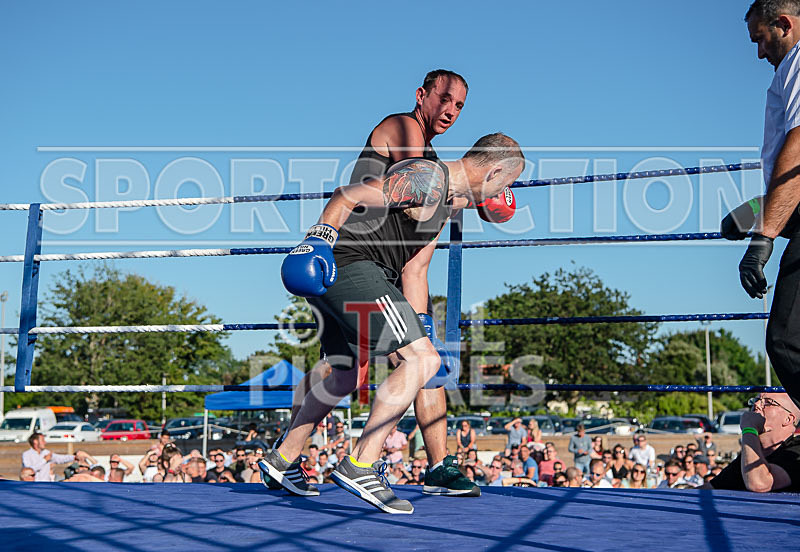BOUT-4 Steve The Predator Le Prevost v Sean Gauvain-26 - BOUT-4 Steve 'The Predator' Le Prevost v Sean Gauvain