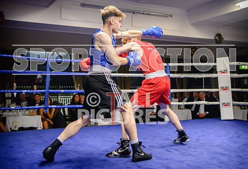 BOUT- 6_Aaron Gallichan v Andrew Kingston-18 - BOUT: 6_Aaron Gallichan v Andrew Kingston