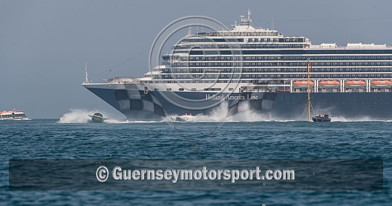 Powerboats_2013_Race-3-66 - RACE-3 LOWER HEADS