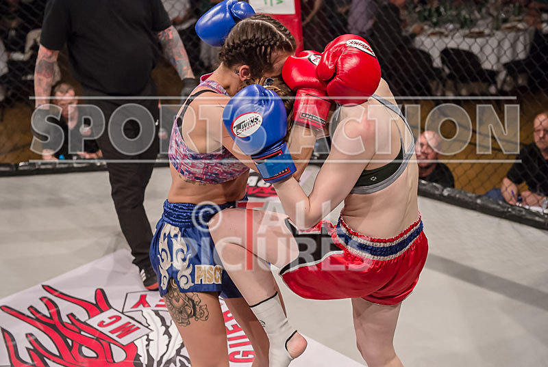 Stephanie Douglas v Lauren Sillence-12 - BOUT 6