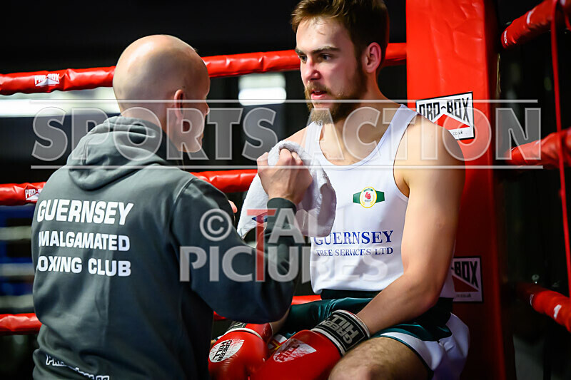 BOUT- 9 - Martinz Kublicks v Ben Forster-24 - BOUT 9 - Martinz Kublicks v Ben Forster