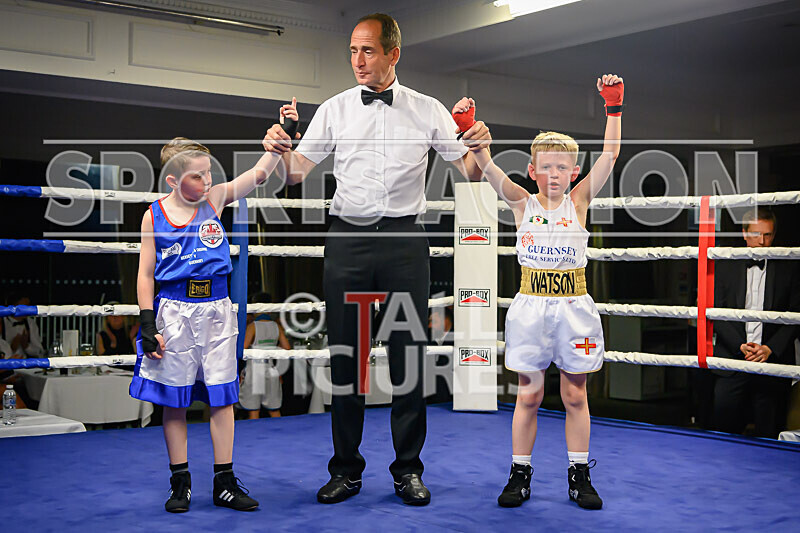 BOUT- 2 - Leon Watson v Callum Cain-55 - BOUT 2 - Leon Watson v Callum Cain