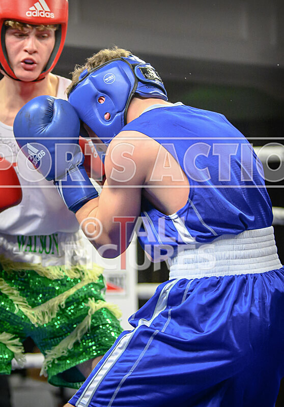 BOUT 3- Arnie Watson v Arthur Tipping-37 - BOUT 3 - Arnie Watson v Arthur Tipping