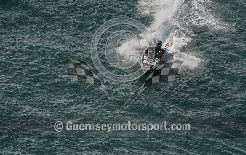 Worlds Powerboats_2014_Race-1-318 - UIM CLASS 3A & 3B WORLD OFFSHORE CHAMPIONSHIP_RACE-1