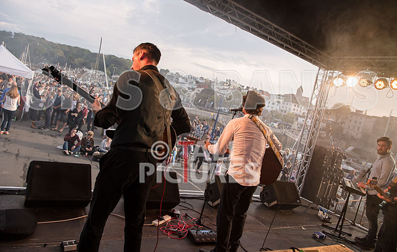 The Secret Smiles-36 - THE SECRET SMILES