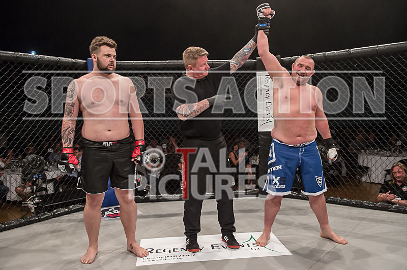 Eddie Goracy v Jack Fallaize-22 - BOUT 8