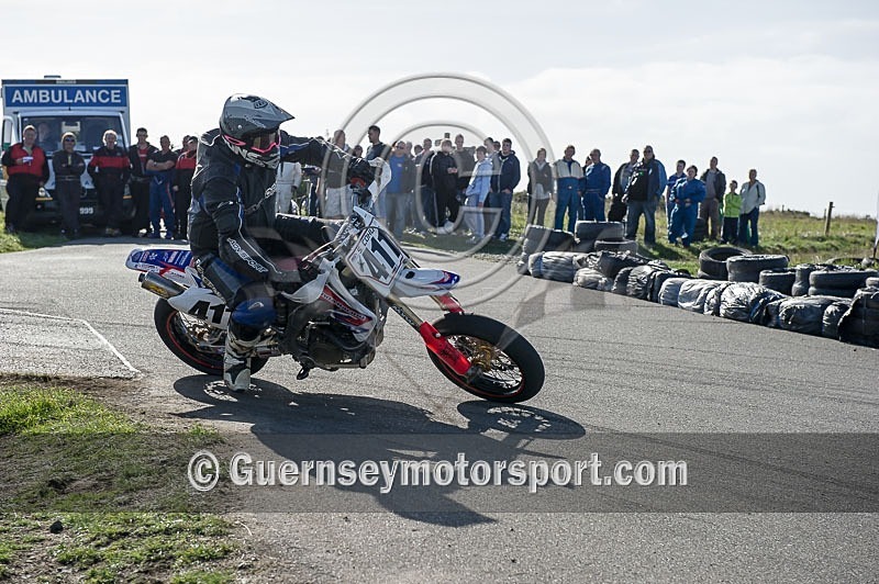 Alderney Airport Bike_2013-47 - ALDERNEY AIRPORT SPEED EVENT 2013 - BIKES