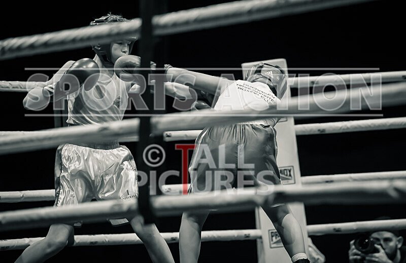 Bout 3_Xabi Marsh v Riley Cheesman-32 - Bout 3_Xabi Marsh v Riley Cheesman