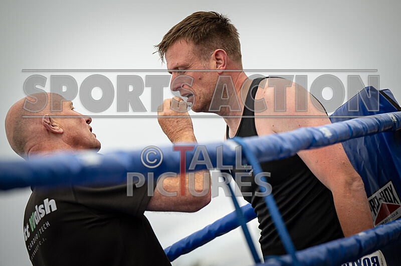 BOUT 12- Tyler the Lion Quintels v Phil Knock Knock Kiddy-48 - BOUT 12- Tyler 'the Lion' Quintels v Phil 'Knock Knock' Kiddy