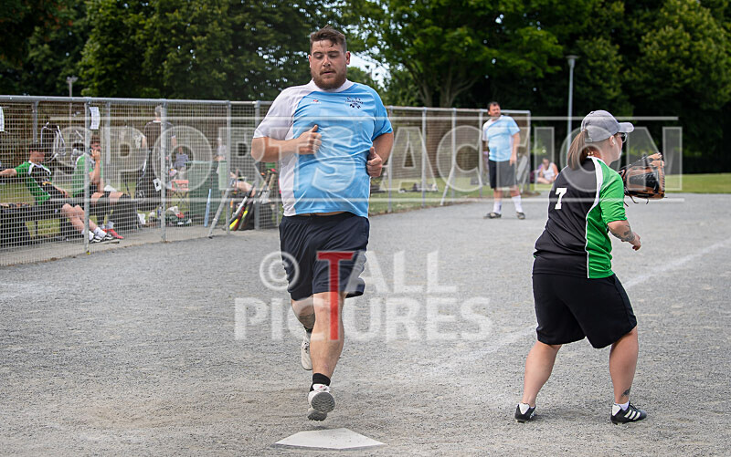Manor Farm Donkeys v Tomahawks-19 - MANOR FARM DONKEYS v TOMAHAWKS
