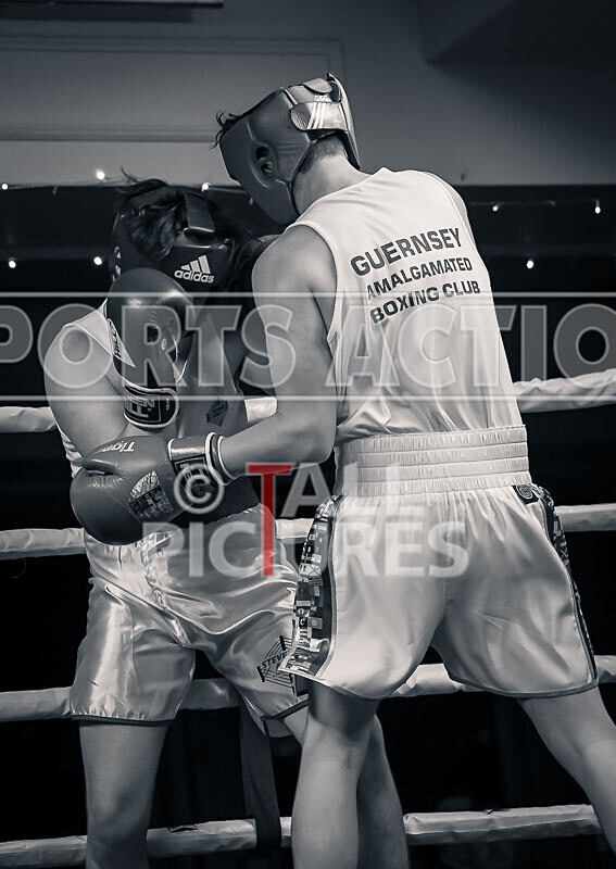 BOUT 3_Ethan Le Moignan v Mitchel Keene-41 - BOUT 3_Ethan Le Moignan v Mitchel Keene