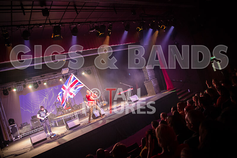 Butterfield-41 - SoPM CORPORATE BATTLE OF THE BANDS_BUTTERFIELD