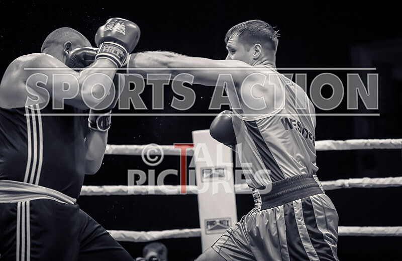 BOUT- 11 Dan Maree v George Westpfel-47 - BOUT 11: Dan Maree v George Westpfel