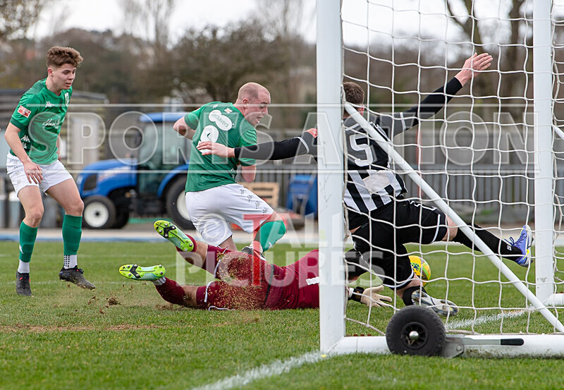 GFC v Hanwell Town-9 - GFC v HANWELL TOWN