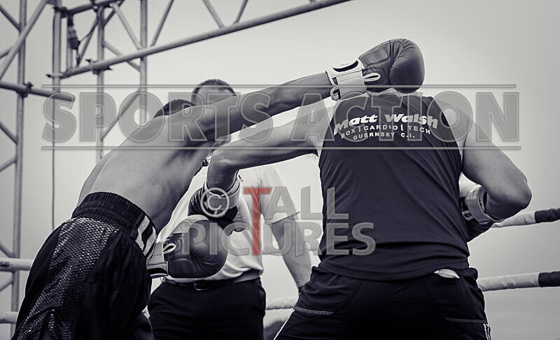 BOUT 12- Tyler the Lion Quintels v Phil Knock Knock Kiddy-7 - BOUT 12- Tyler 'the Lion' Quintels v Phil 'Knock Knock' Kiddy