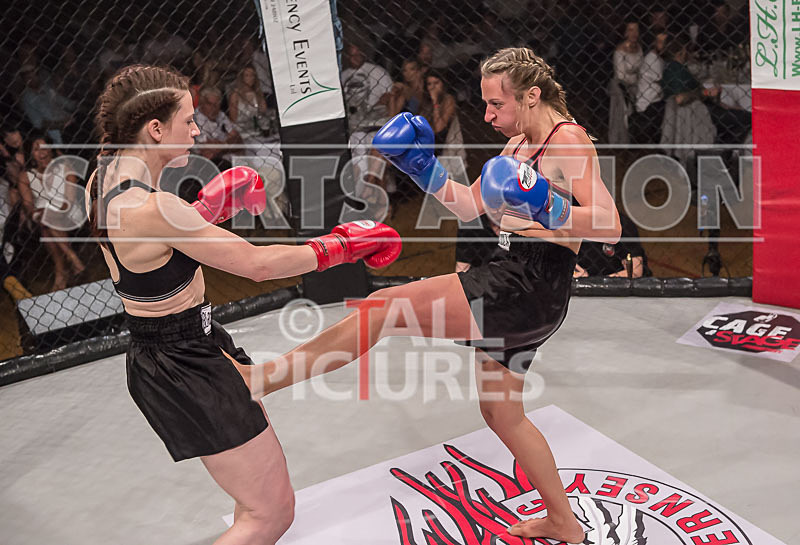 Zoe Findlay v Lolly Guard-61 - BOUT 3