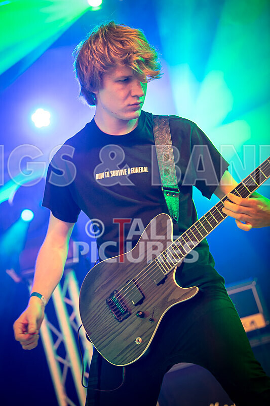 Apothis-16 - APOTHIS