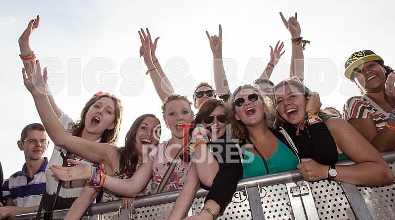 Jersey Live 2013_The Atmosphere-137 - SUNDAY - PICTURES FROM AROUND THE FESTIVAL