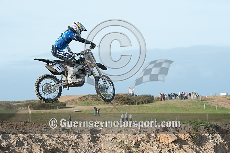 Moto-X_26-11-11-48 - MOTO-X_26-11-2011