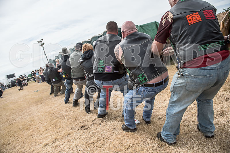 Tug of War_2015-22 - TRIKE, CHILLI & TUG OF WAR