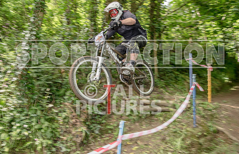 MTB Downhill_05-06-2016-125 - DOWNHILL SERIES 2016_ROUND-4