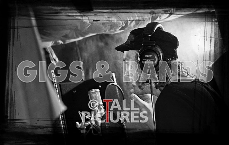 Teaspoonriverneck Studio Session-66_BW - TEASPOONRIVERNECK