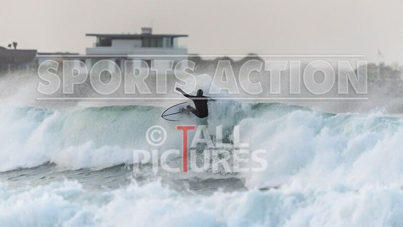 Surfing_New Years Eve 2021-22 - NEW YEARS EVE SURFING 2021