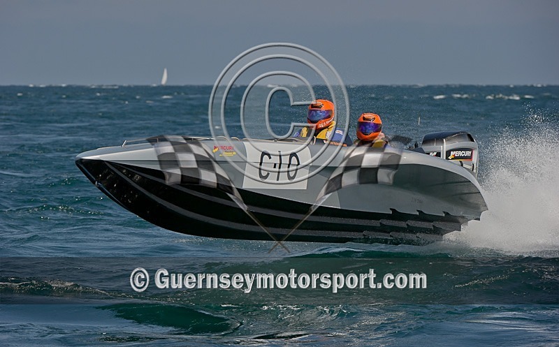 Guernsey Powerboat Racing 23-07-11-92 - ROUND-5 JETHOU COURSE