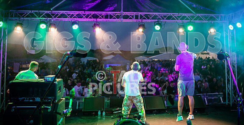 Asylum Seekas-200 - ASYLUM SEEKAS