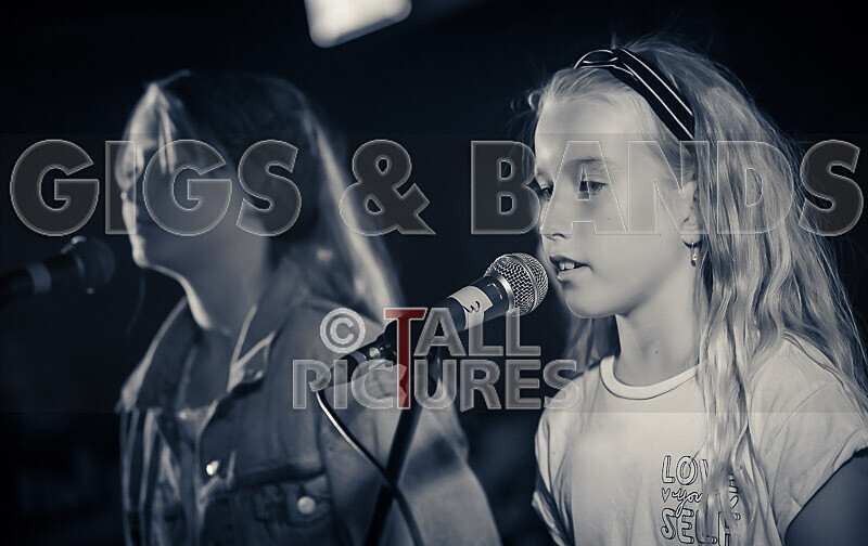 Hunting for Flames-21 - HUNTING FOR FLAMES