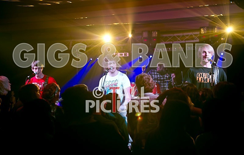 Breaking the Silence-185 - BREAKING THE SILENCE