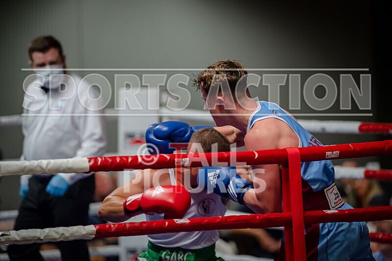 BOUT 11_Niall Adams v Blaine Lambert-36 - BOUT 11_Niall Adams v Blaine Lambert