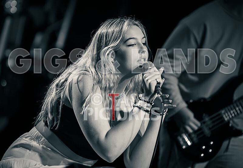 Darkershade-26 - DARKERSHADE