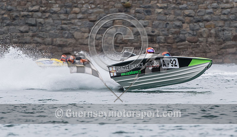 Powerboats_08-10-2016-32 - GPA STANLEY GIBBONS SERIES_RACE-9