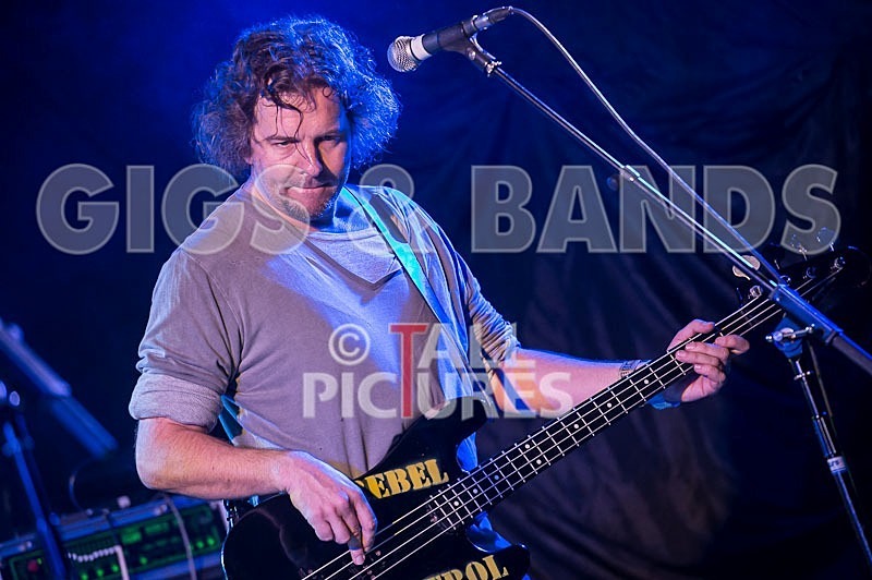 Rebel Control-8 - REBEL CONTROL