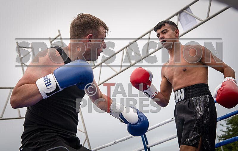 BOUT 12- Tyler the Lion Quintels v Phil Knock Knock Kiddy-38 - BOUT 12- Tyler 'the Lion' Quintels v Phil 'Knock Knock' Kiddy