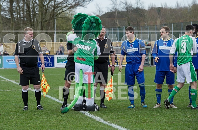 Guernsey FC v Raynes Park Vale-16 - GUERNSEY FC v RAYNES PARK VALE